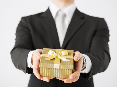 man hands holding gift box