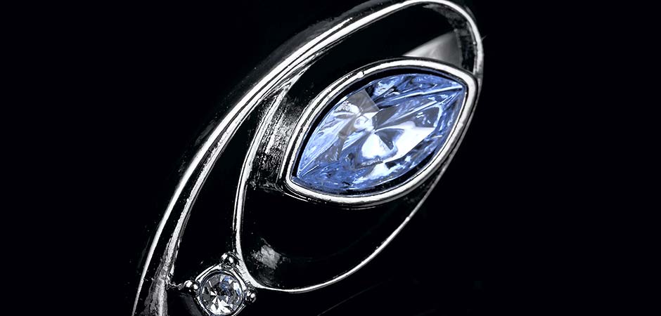 A Guide to the September Birthstone and It’s Meaning
